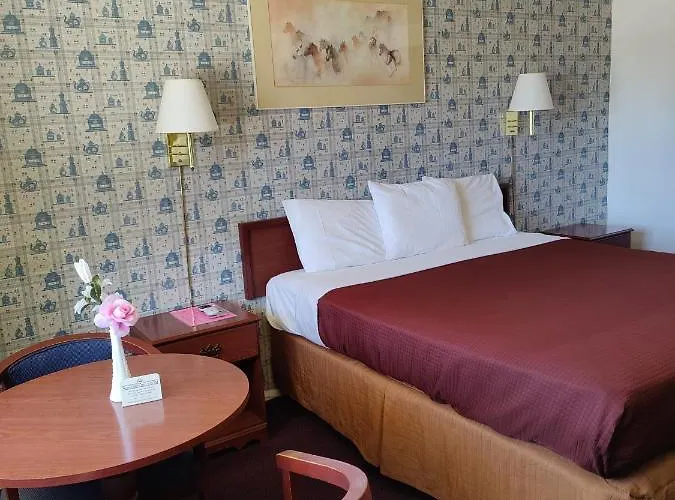 8 Motel 2*