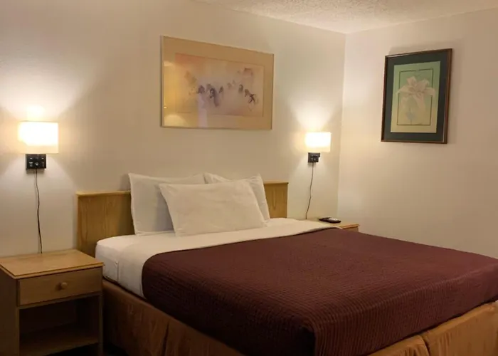 8 Motel 2*